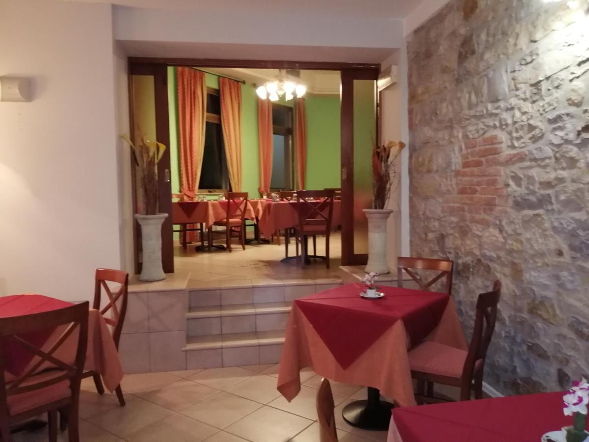 Hotel Azzurra Salsomaggiore Terme Dış mekan fotoğraf