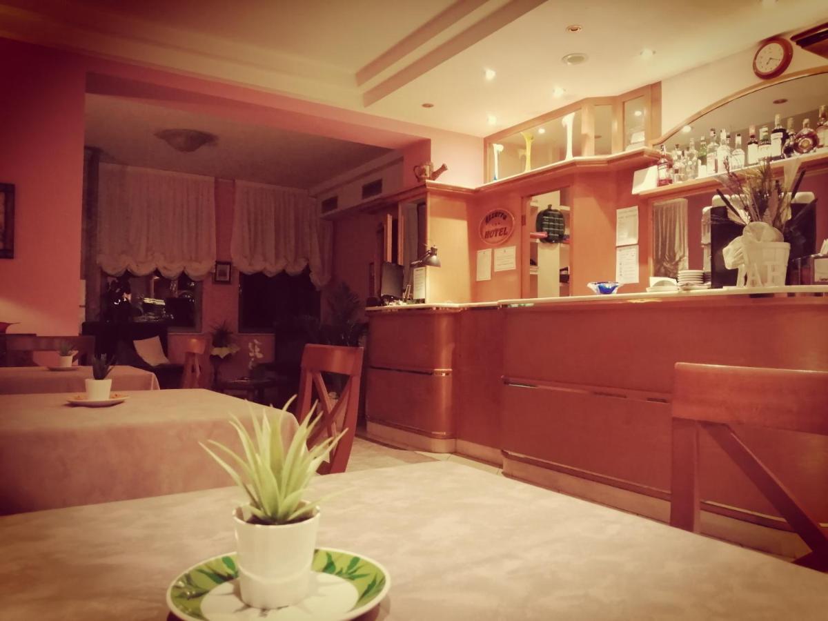 Hotel Azzurra Salsomaggiore Terme Dış mekan fotoğraf