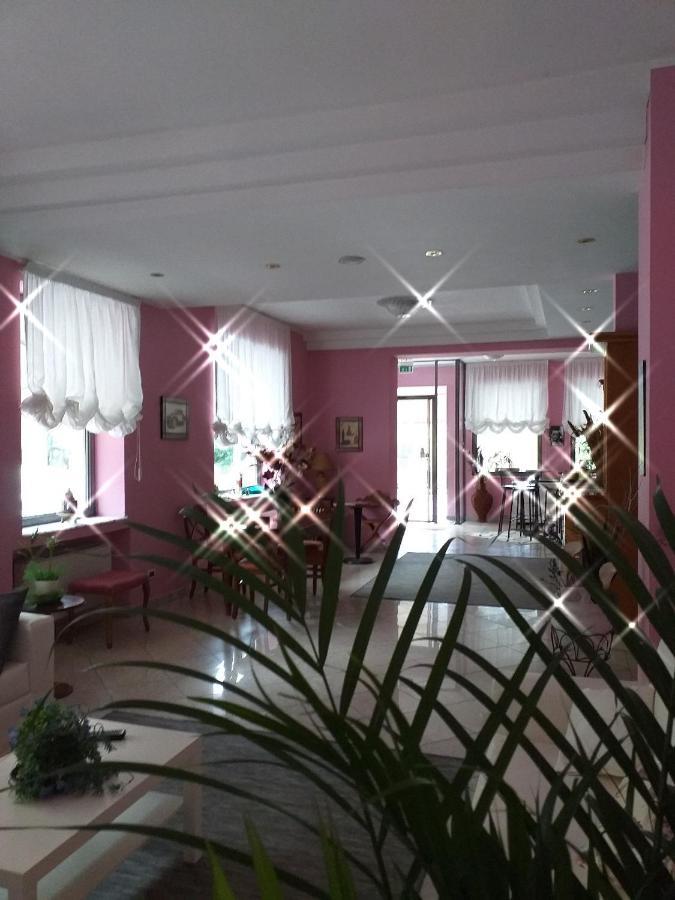 Hotel Azzurra Salsomaggiore Terme Dış mekan fotoğraf