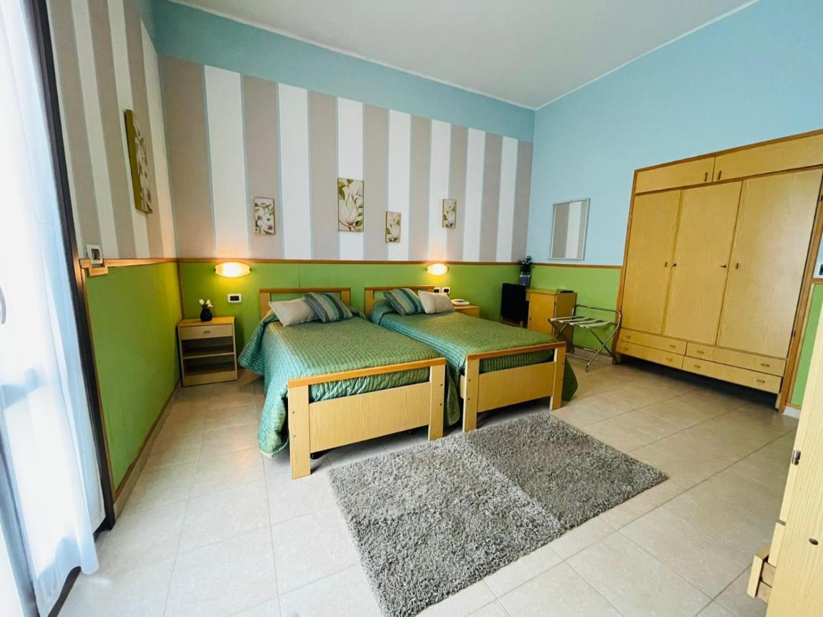 Hotel Azzurra Salsomaggiore Terme Dış mekan fotoğraf